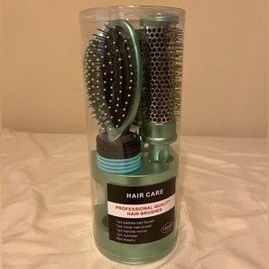 HAIR CARE 12 PIECE PROFESSIONAL QUALITY HAIR BRUSH SET - brand new
